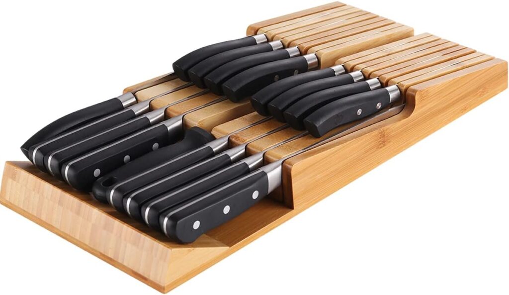 Kitchen Knives In wooden Holder