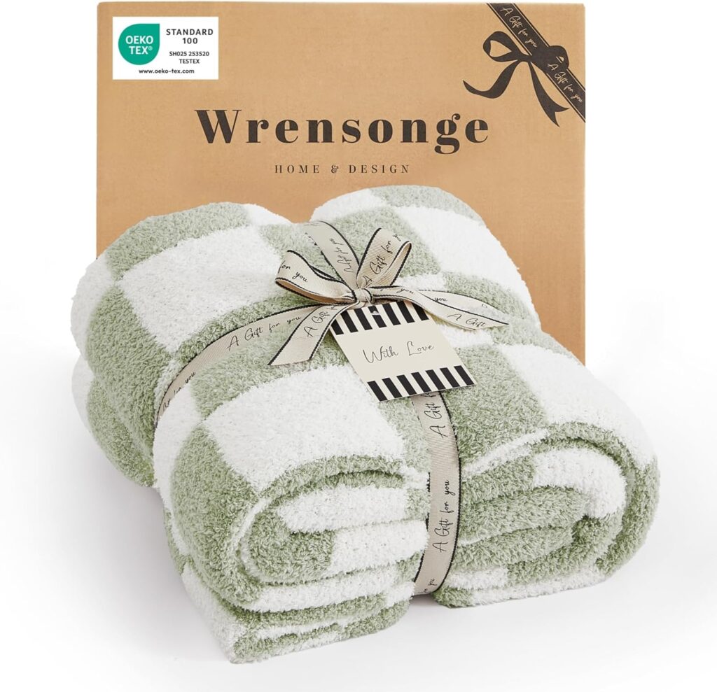 amazon bedroom checkered green and white blanket