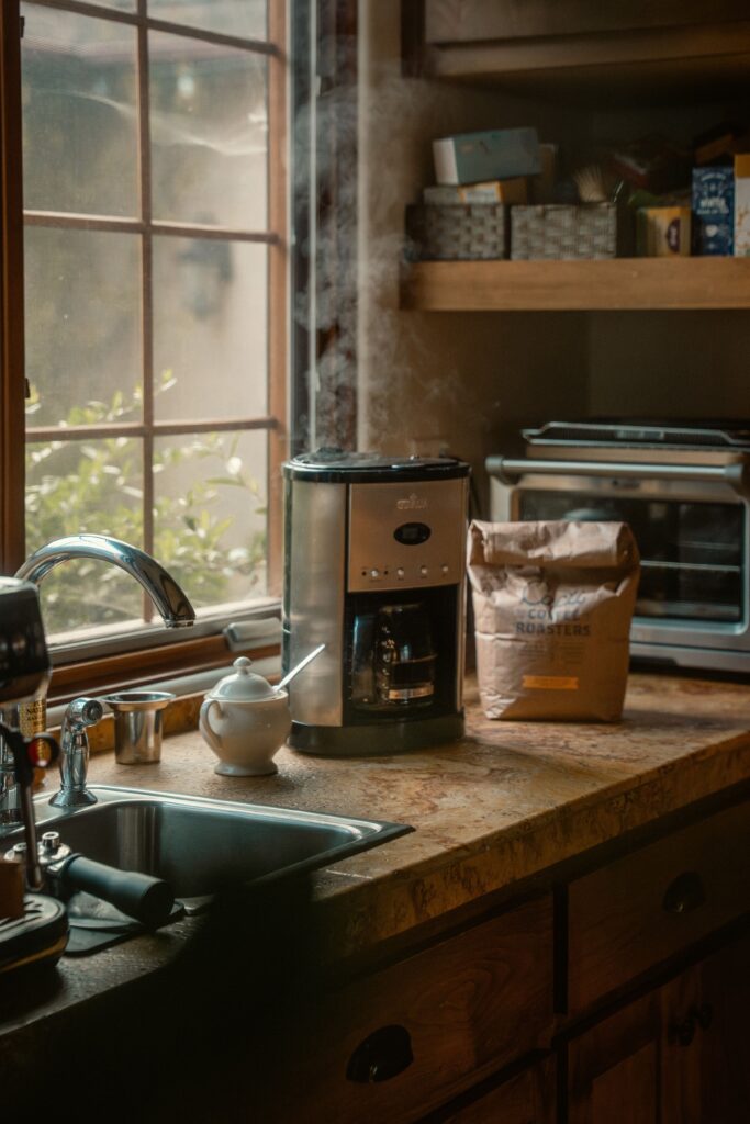 rustic coffee bar idea for kitchen counter